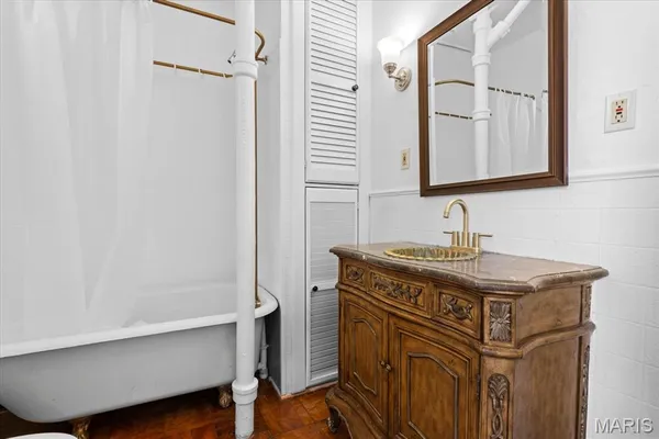 $219,900 | 235 North Moore Street, Waterloo, IL 62298