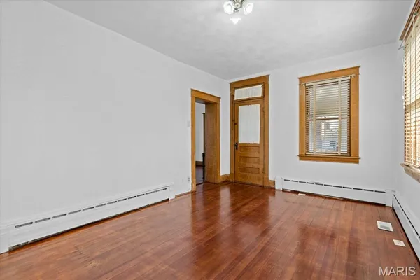 $219,900 | 235 North Moore Street, Waterloo, IL 62298