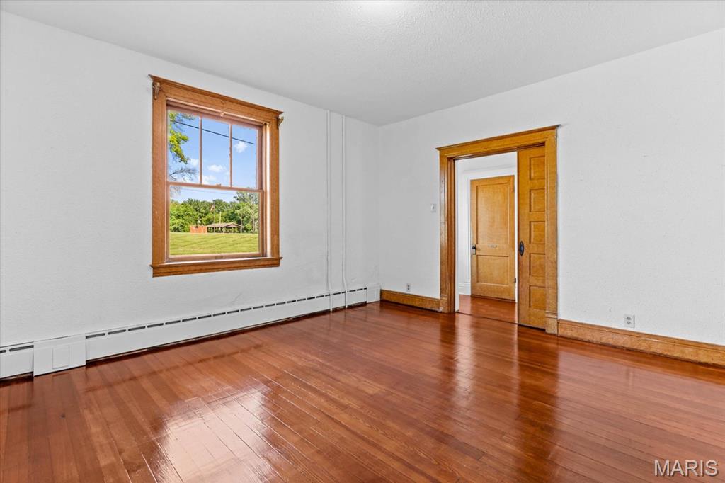 235 North Moore Street Waterloo, IL 62298 - Photo 9 of 38