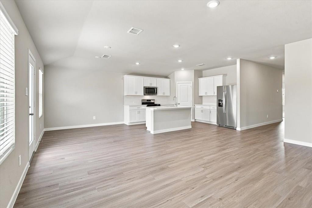 2109 Rannoch Street Sherman, TX 75092 - Photo 4 of 30 Gallery Image 4