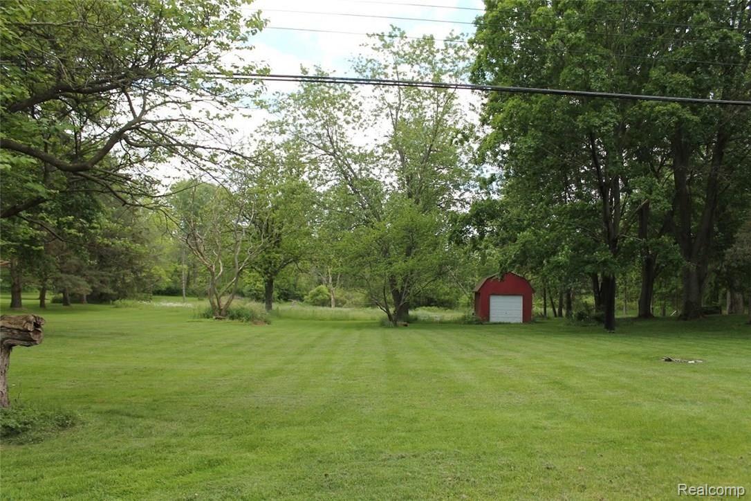 415 Whims Lane Rochester, MI 48306 - Photo 5 of 14 IMG_4259.JPG