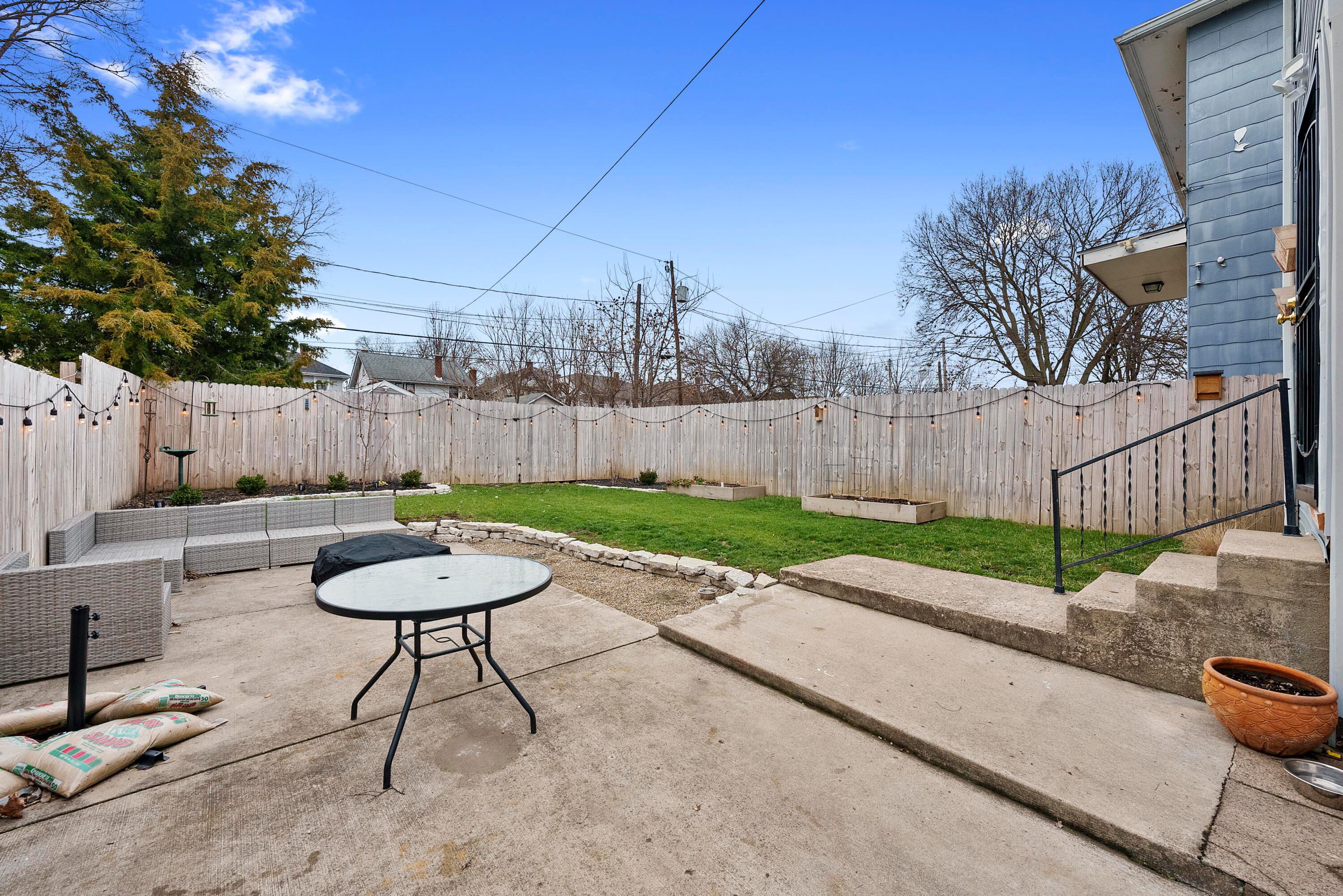 717 Berkeley Road Columbus, OH 43205 - Photo 22 of 26 DSC09752