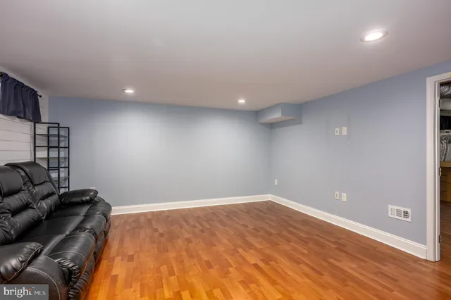 $2,750 | 427 Westham Way, Baltimore, MD 21224