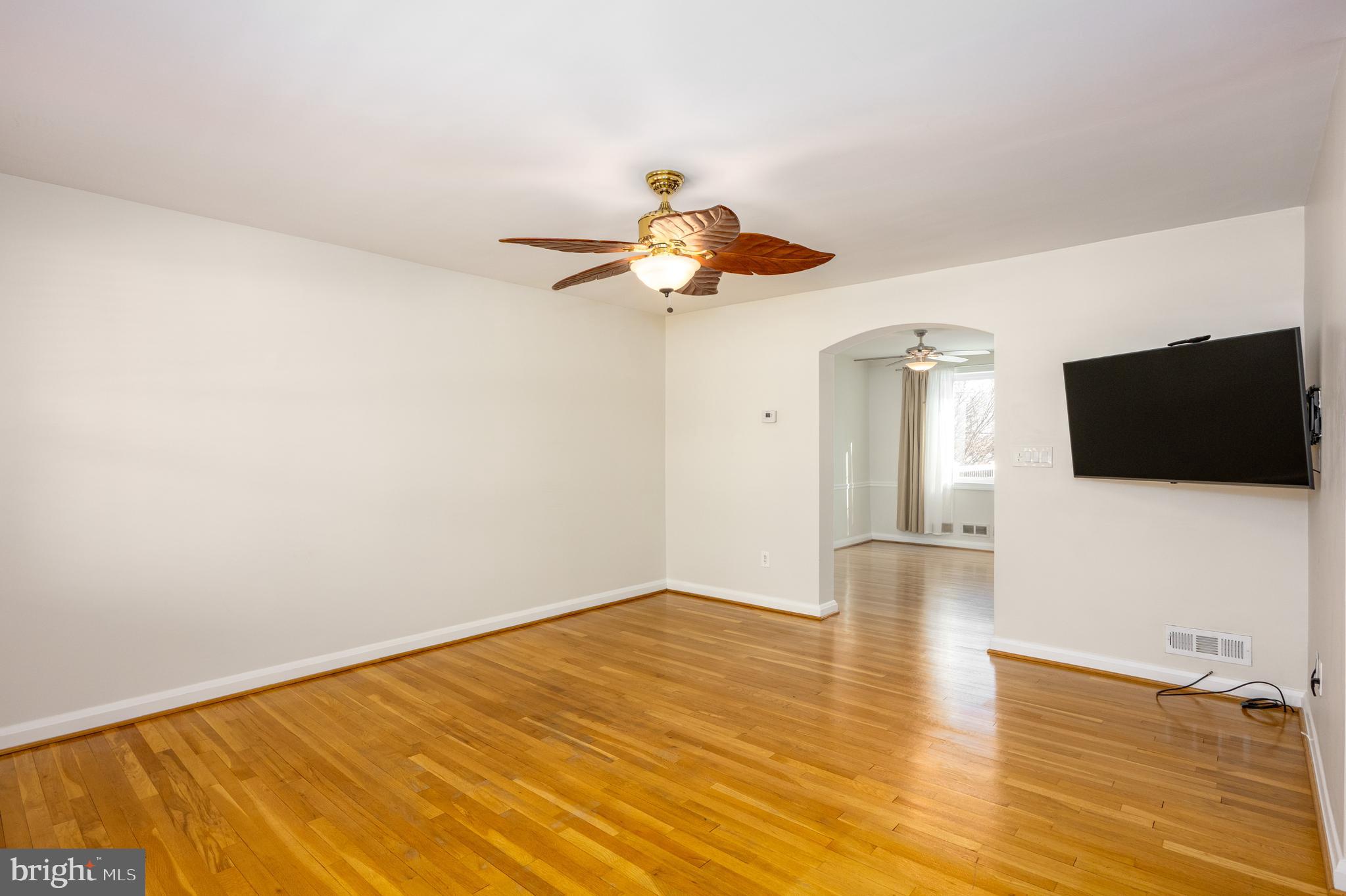 427 Westham Way Baltimore, MD 21224 - Photo 5 of 30