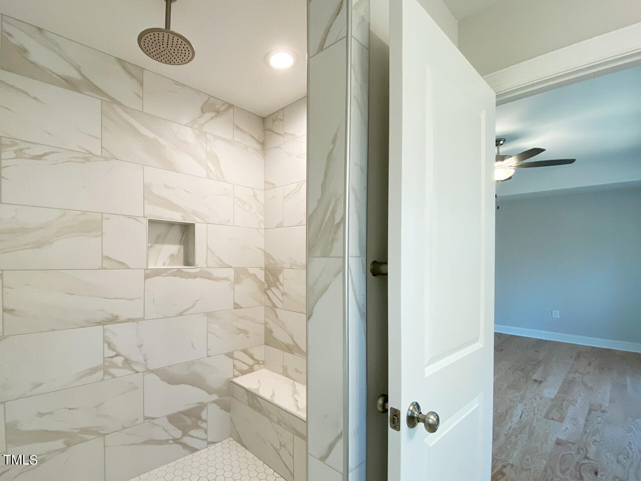 4649 Apple Rdg Lane Graham, NC 27253 - Photo 24 of 41 hc17 - master shower