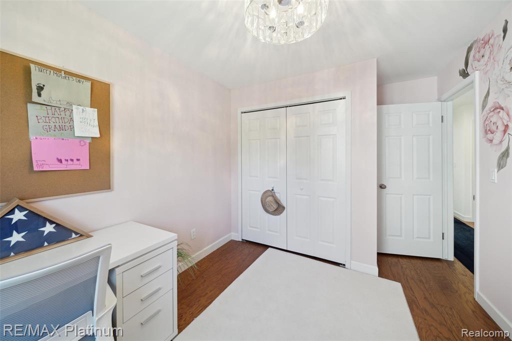 13368 Fenton Road Fenton, MI 48430 - Photo 24 of 47 Gallery Image 24