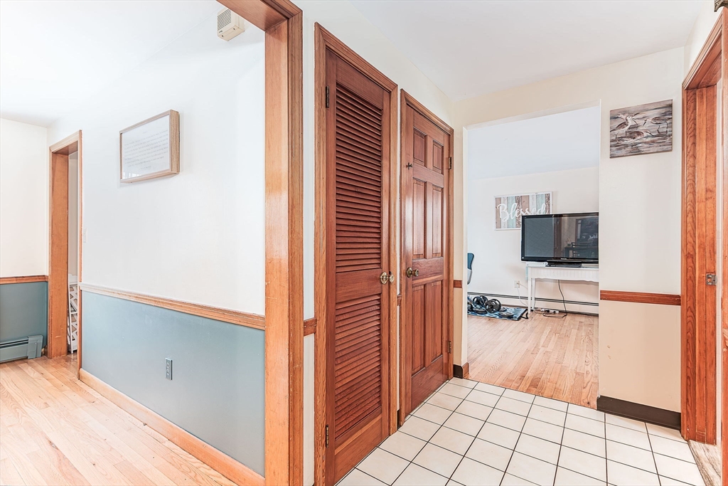 36 Cynthia Road Seekonk, MA 02771 - Photo 12 of 41