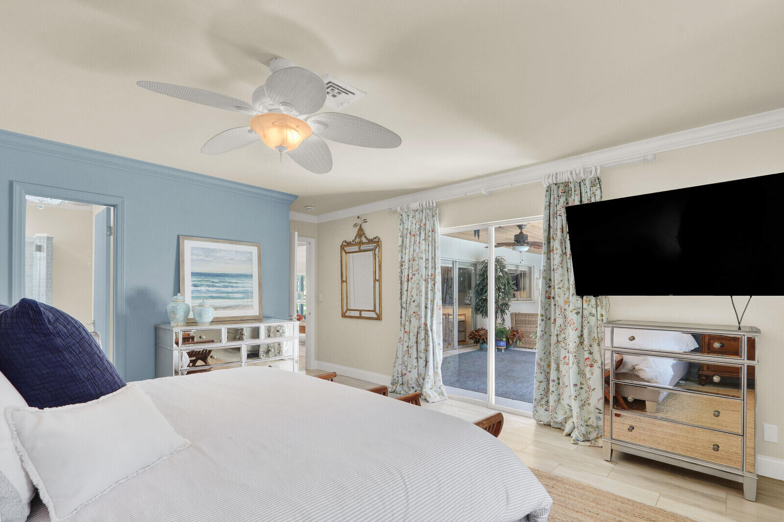 225 Orange Tree Drive Atlantis, FL 33462 - Photo 22 of 44 Primary Bedroom