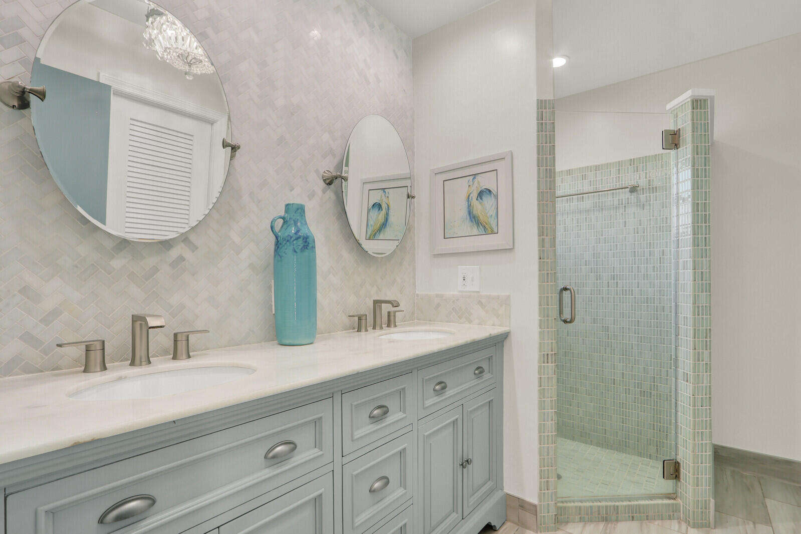 225 Orange Tree Drive Atlantis, FL 33462 - Photo 24 of 44 Primary Bathroom