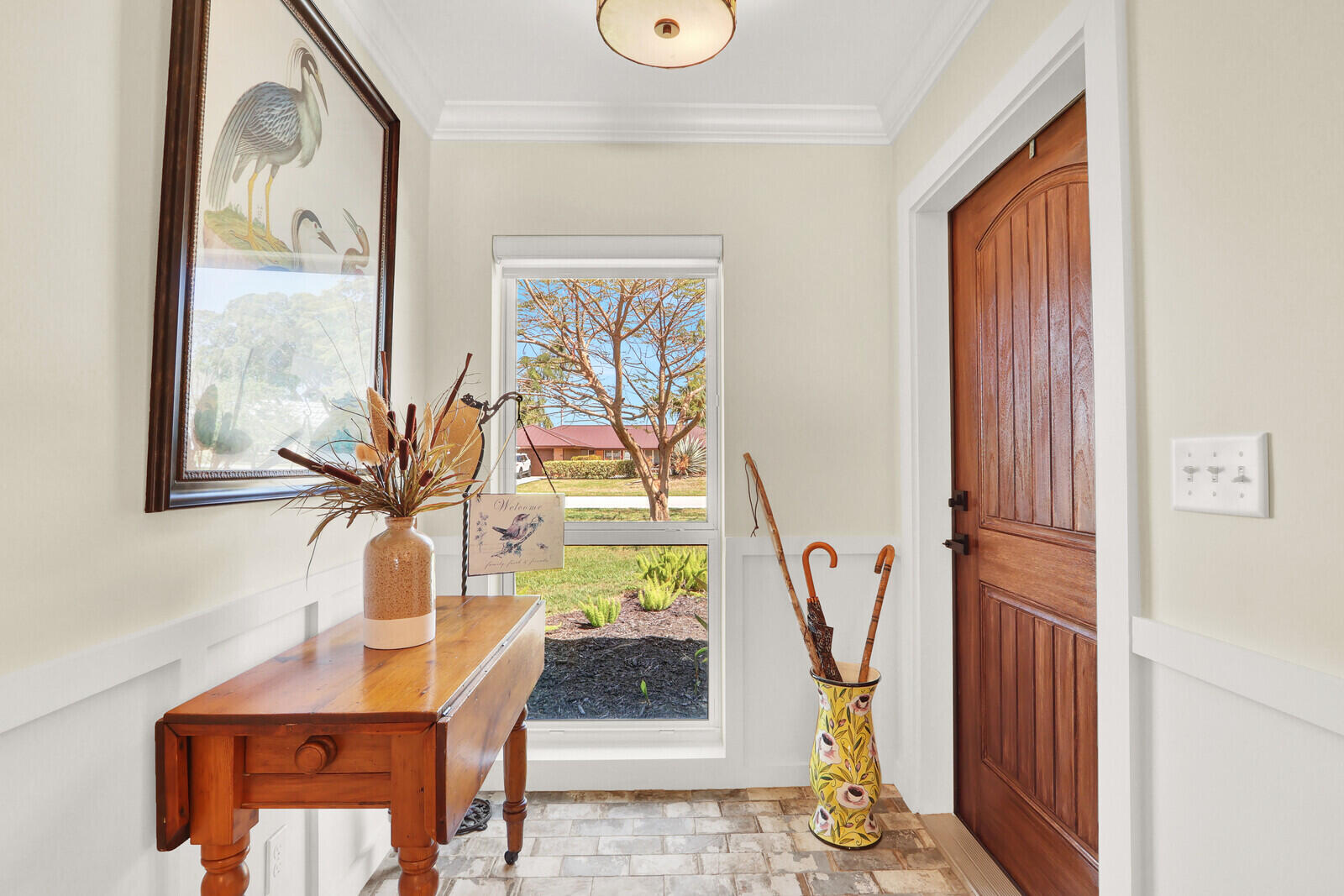 225 Orange Tree Drive Atlantis, FL 33462 - Photo 4 of 44 Foyer