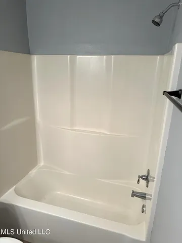 $1,650 | 15151 Clemson Avenue, Gulfport, MS 39503