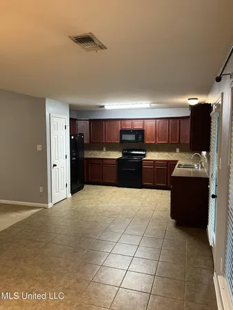 $1,650 | 15151 Clemson Avenue, Gulfport, MS 39503