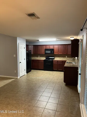 $1,650 | 15151 Clemson Avenue, Gulfport, MS 39503