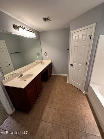 $1,650 | 15151 Clemson Avenue, Gulfport, MS 39503