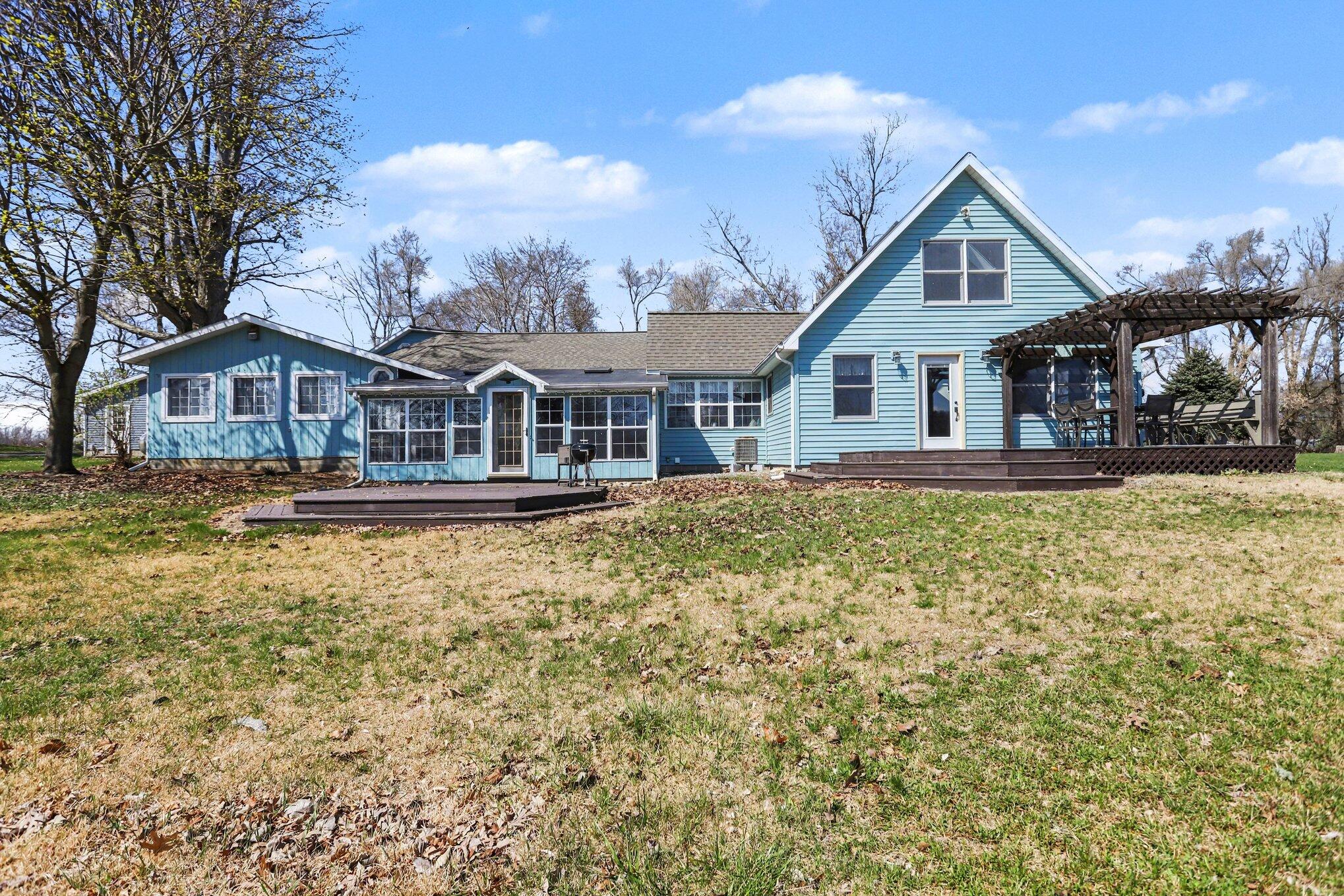2743 Hemlock Road Quincy, MI 49082 - Photo 2 of 28 Carpenter Lake