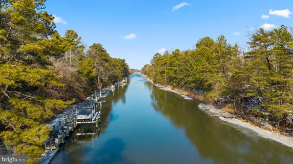 $4,989,000 | 32 Eleanor Lee Lane East, Rehoboth Beach, DE 19971