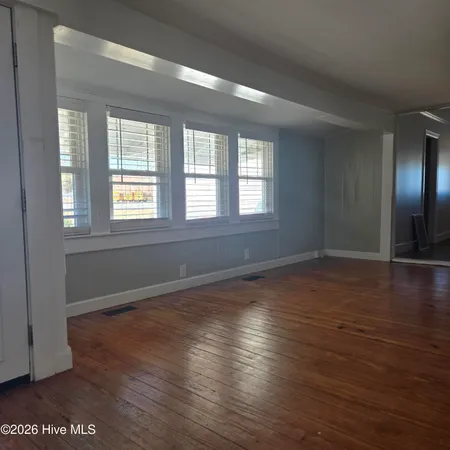 $1,500 | 7584 Highway 43, Greenville, NC 27858