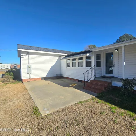 $1,900 | 7584 Highway 43, Greenville, NC 27858