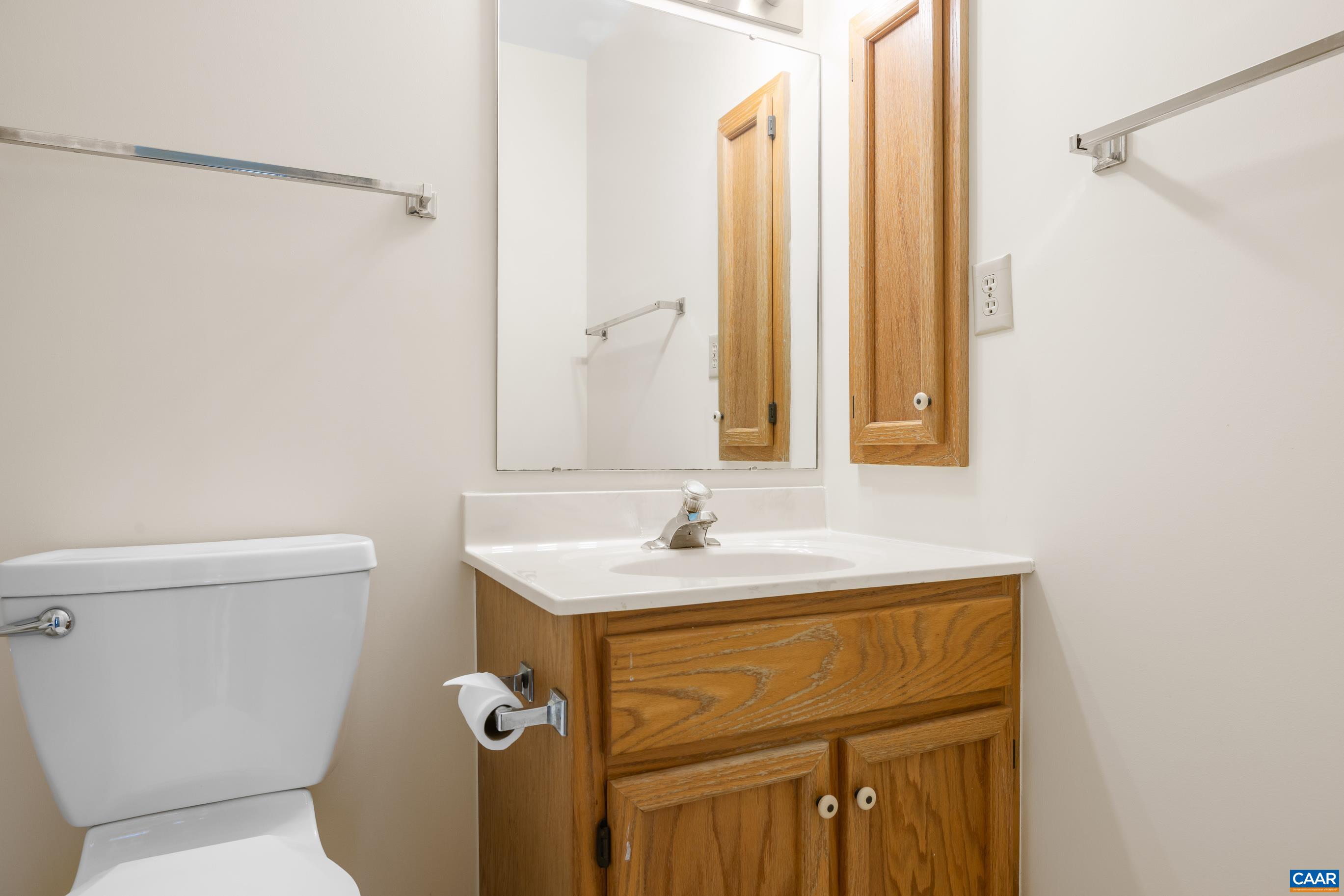3041 Copper Knoll Road Charlottesville, VA 22911 - Photo 22 of 30 a bathroom with a sink toilet and shower
