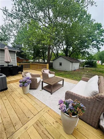 $253,000 | 105 Broad Street, Pleasanton, KS 66075