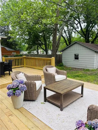 $253,000 | 105 Broad Street, Pleasanton, KS 66075