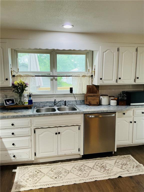 105 Broad Street Pleasanton, KS 66075 - Photo 10 of 70