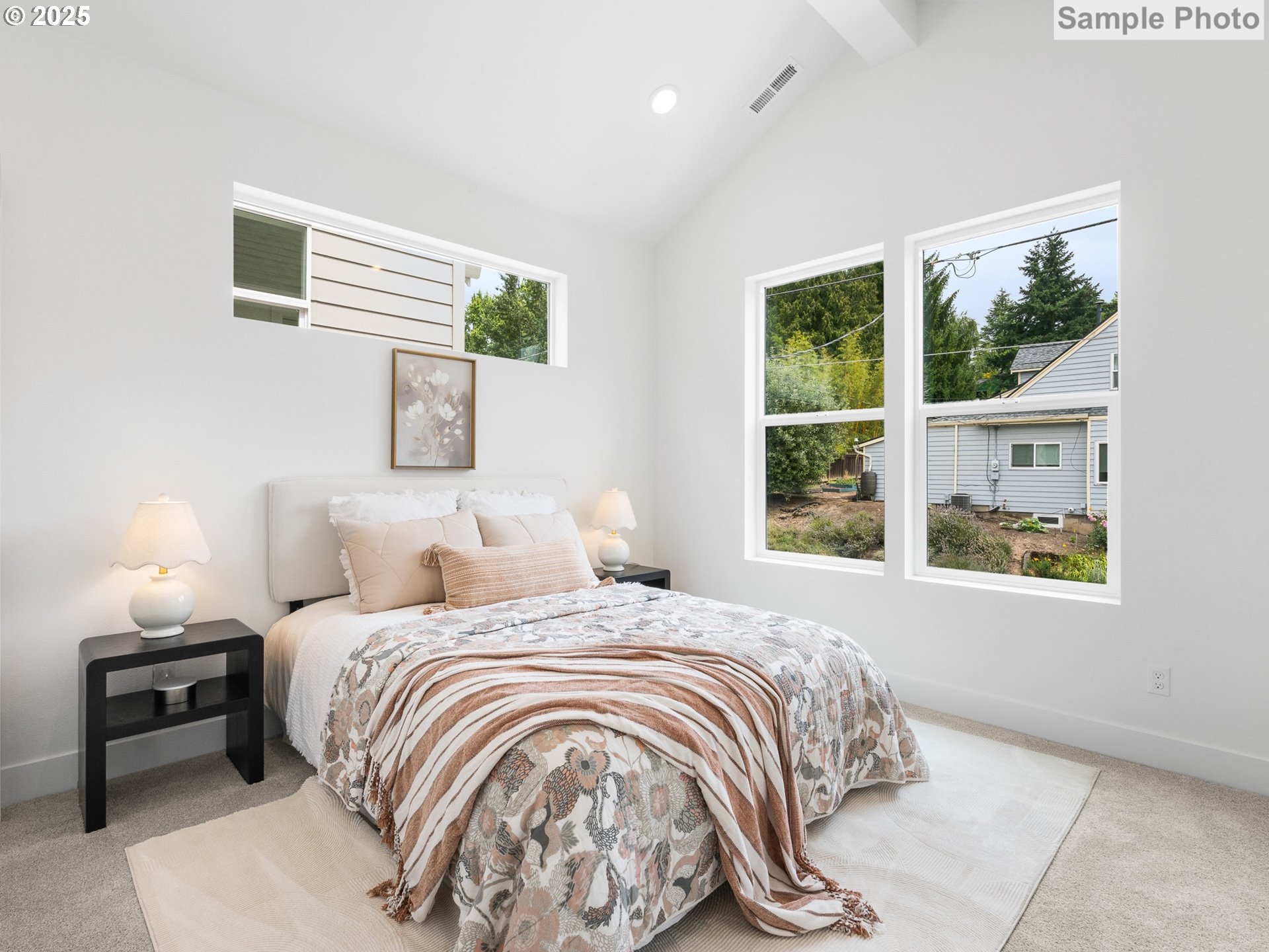 3613 Southwest Logan Street Portland, OR 97219 - Photo 14 of 22