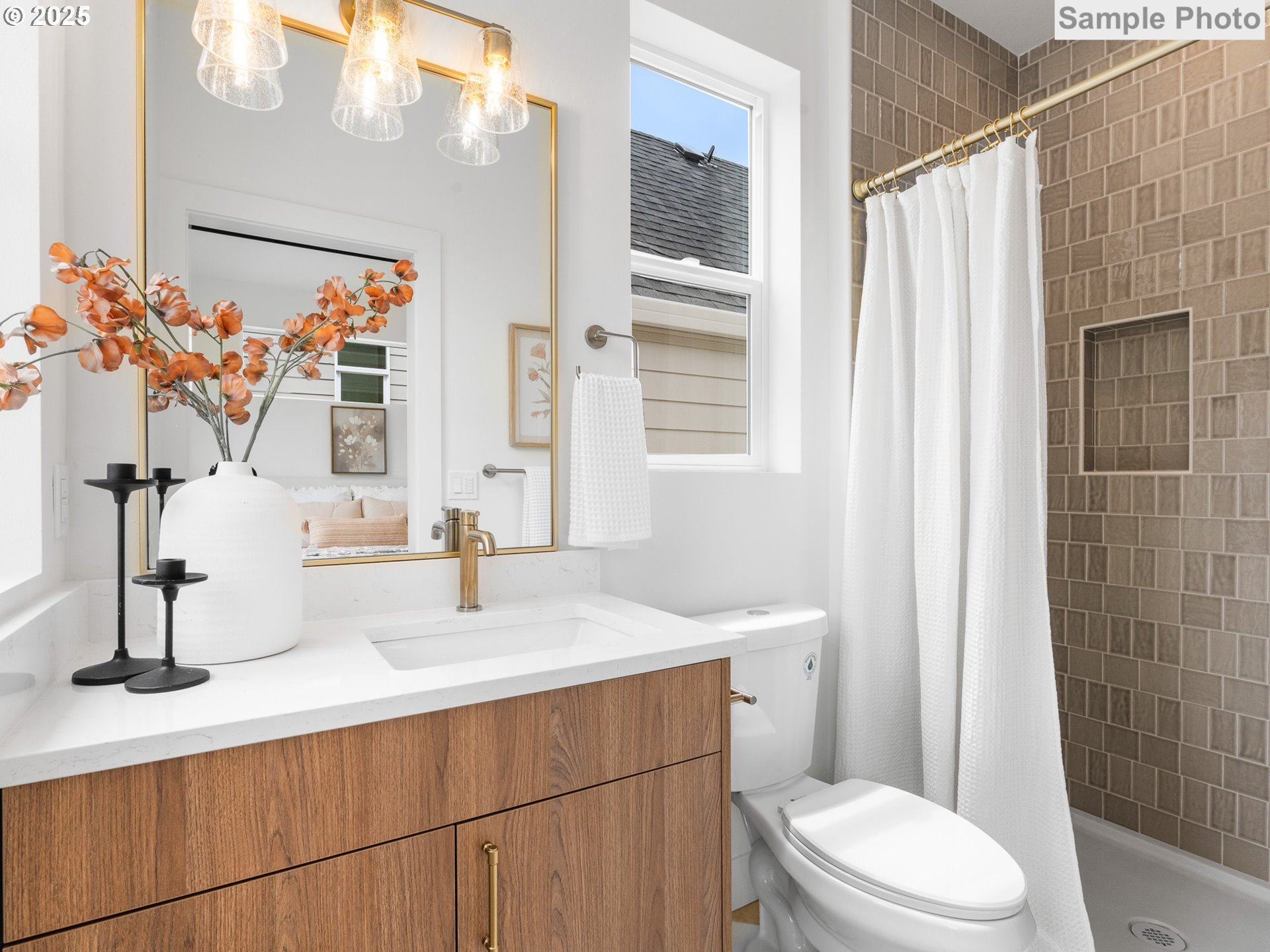 3613 Southwest Logan Street Portland, OR 97219 - Photo 15 of 22