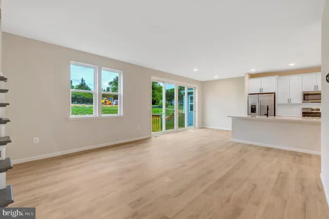 $469,999 | 102 Midsummer Lane, Middletown, VA 22645