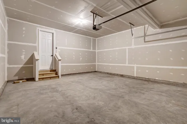 $469,999 | 102 Midsummer Lane, Middletown, VA 22645