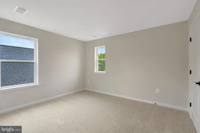 $469,999 | 102 Midsummer Lane, Middletown, VA 22645