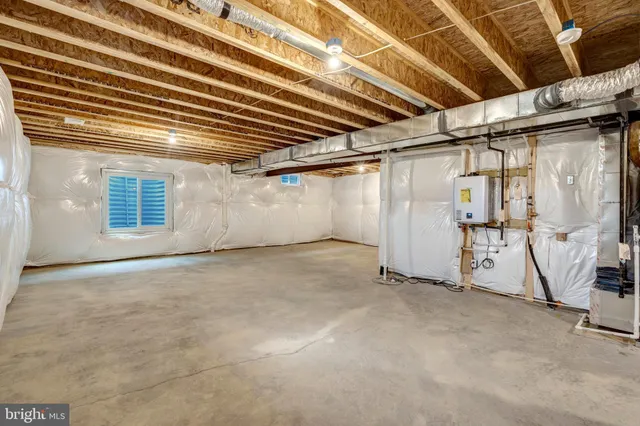 $469,999 | 102 Midsummer Lane, Middletown, VA 22645