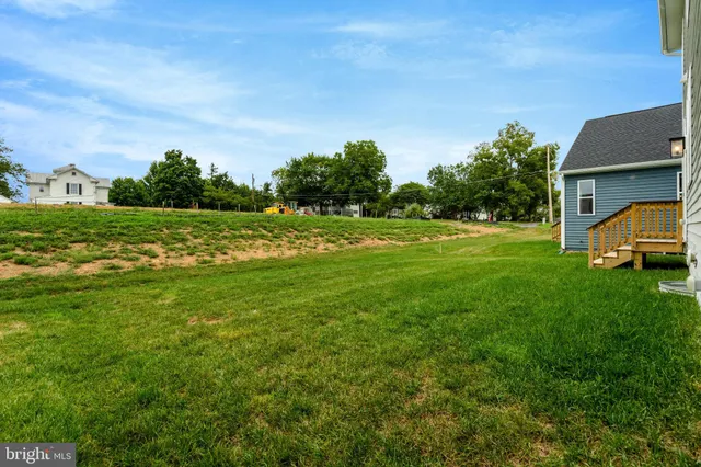 $469,999 | 102 Midsummer Lane, Middletown, VA 22645