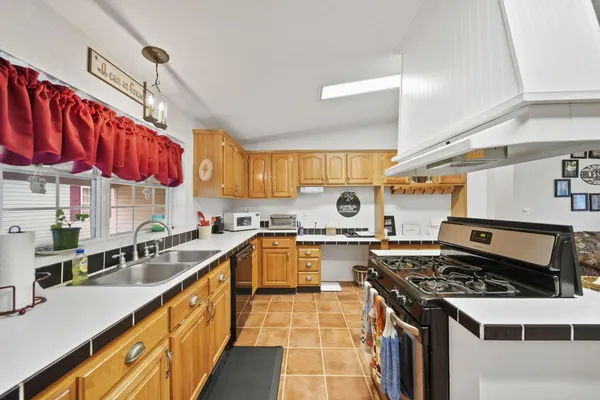 $95,000 | 301 Hidden River Drive, Adrian, MI 49221