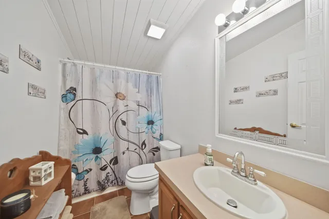 $95,000 | 301 Hidden River Drive, Adrian, MI 49221