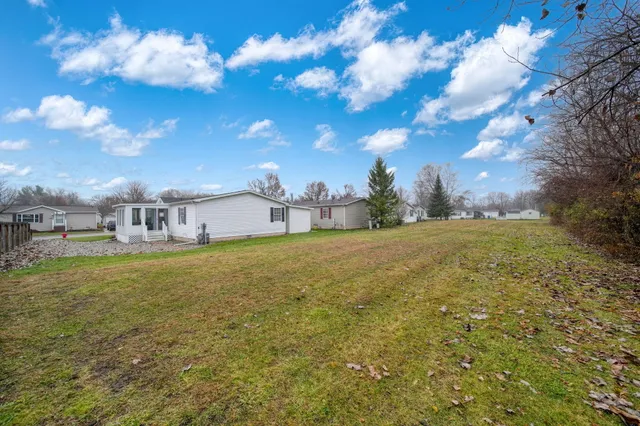 $95,000 | 301 Hidden River Drive, Adrian, MI 49221