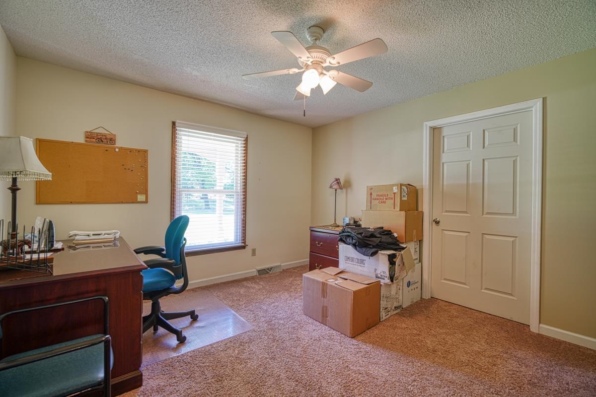 1815 John Dodd Road Wellford, SC 29385 - Photo 25 of 34