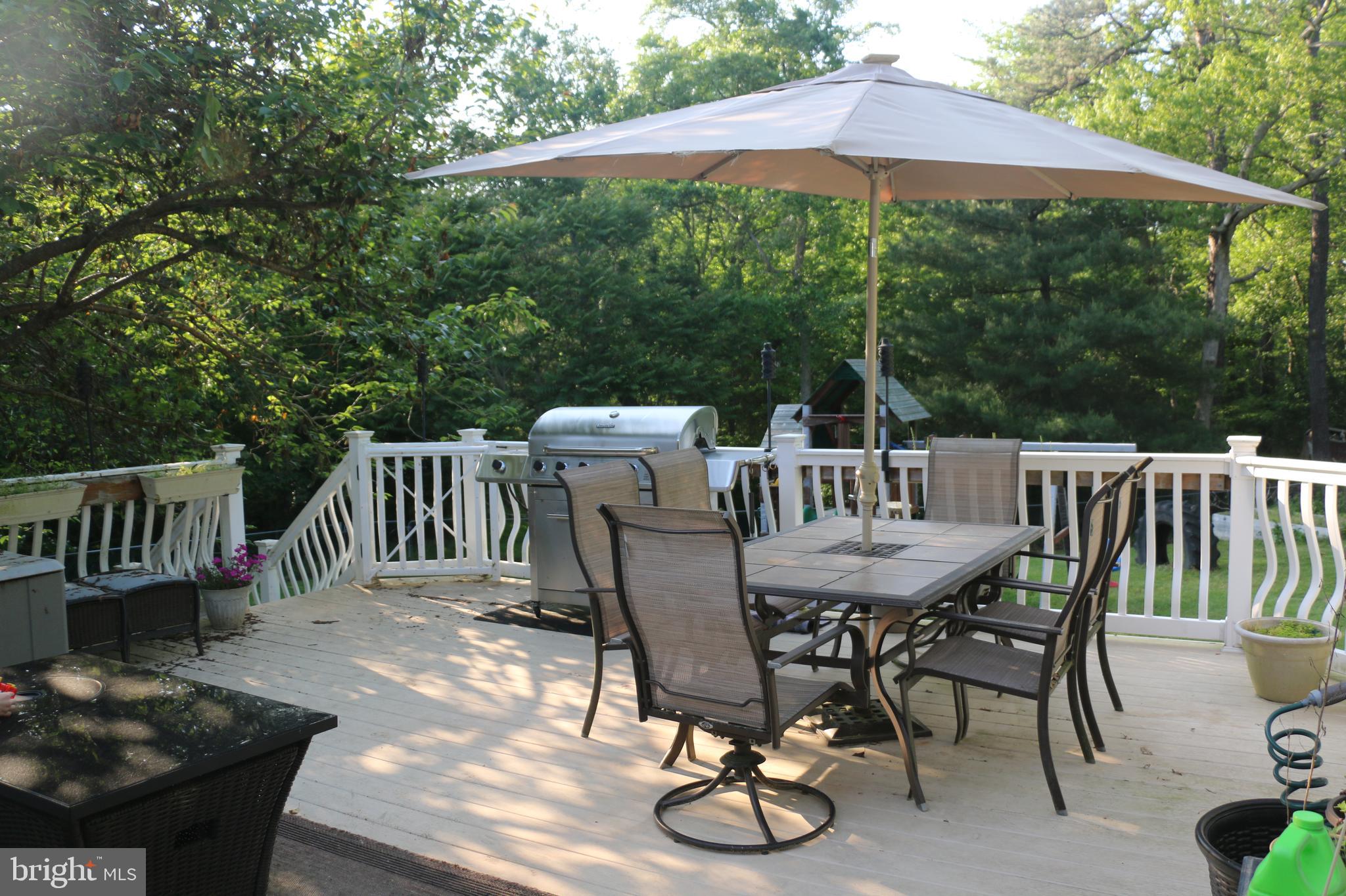 2373 North Firelane Road Southampton, NJ 08088 - Photo 15 of 19 deck