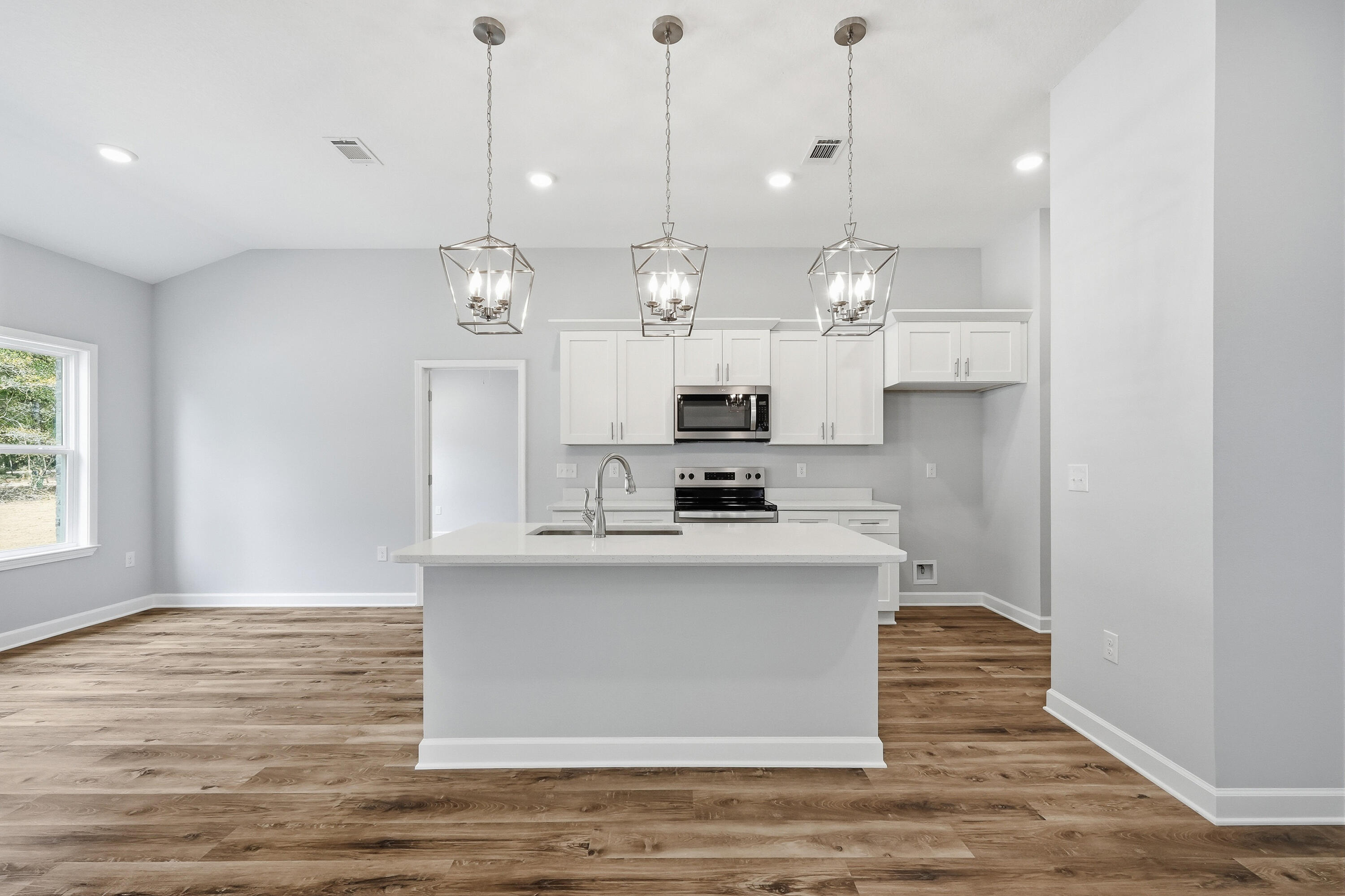 6120 Mildreds Way Crestview, FL 32539 - Photo 7 of 21 1