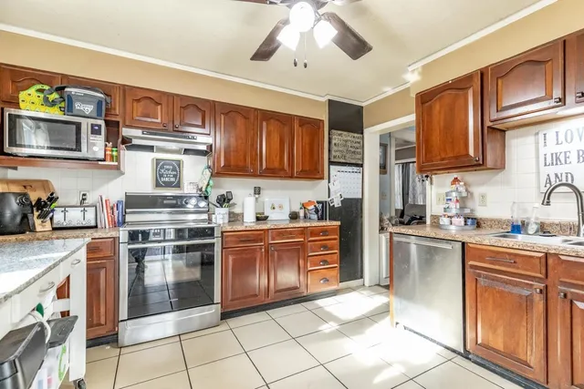 $169,900 | 400 North C Street, Arkansas City, KS 67005