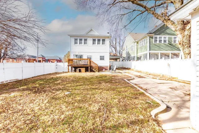 $169,900 | 400 North C Street, Arkansas City, KS 67005