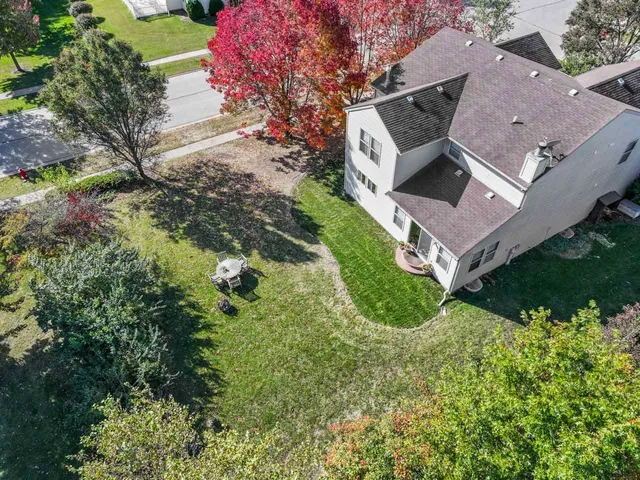 $460,000 | 1018 Butterfield Circle East, Shorewood, IL 60404