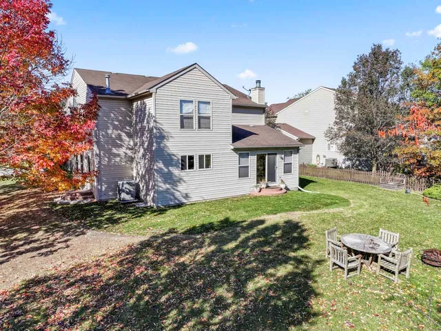 $460,000 | 1018 Butterfield Circle East, Shorewood, IL 60404