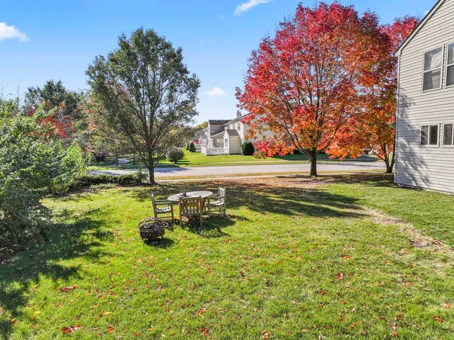 $460,000 | 1018 Butterfield Circle East, Shorewood, IL 60404