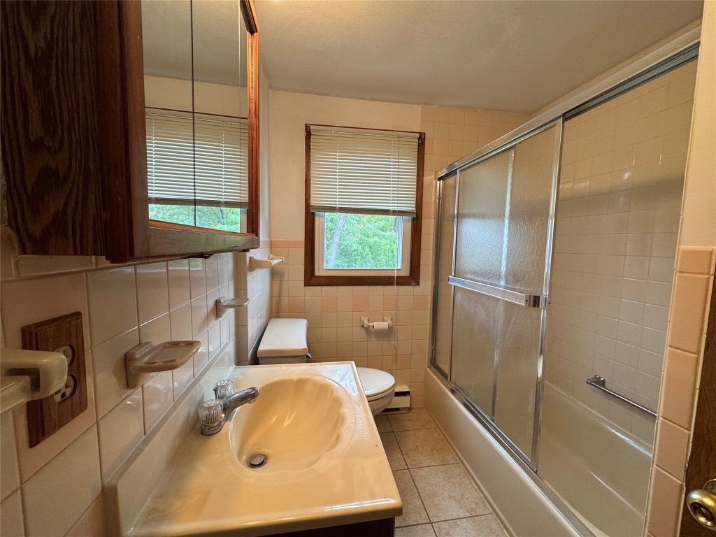 1128 Reynolds Road Johnson City, NY 13790 - Photo 15 of 19 Gallery Image 15