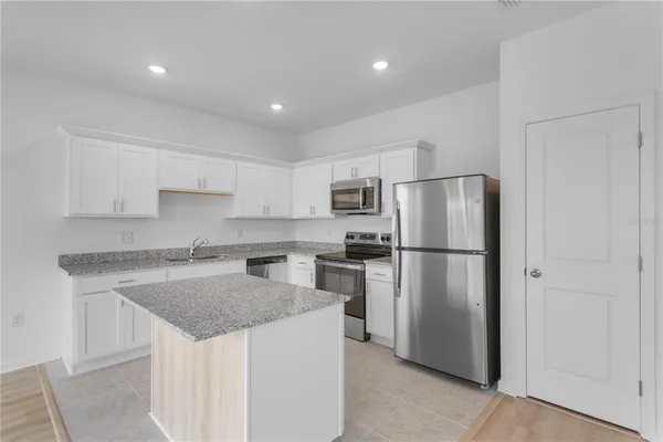 $2,000 | 5938 Piney Shrub Place, St. Cloud, FL 34771