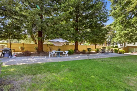 $750,000 | 1031 Crestview Drive, Unit 106, Mountain View, CA 94040