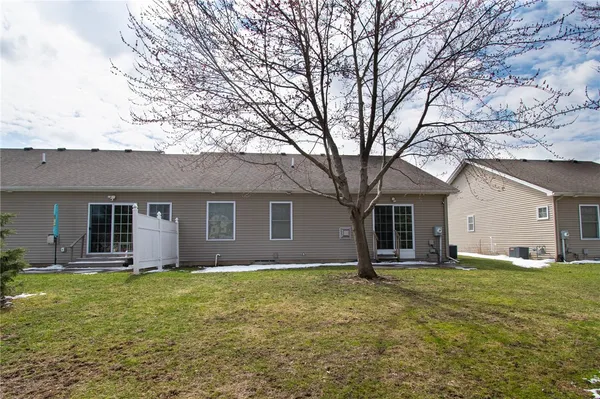 $239,900 | 10 Turtle Wood Trail, Greece, NY 14626