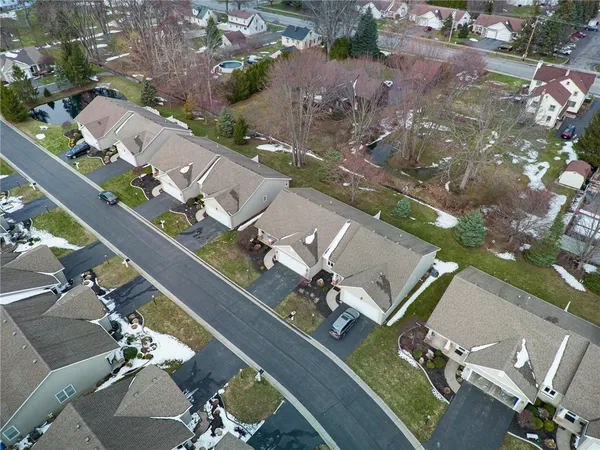 $239,900 | 10 Turtle Wood Trail, Greece, NY 14626