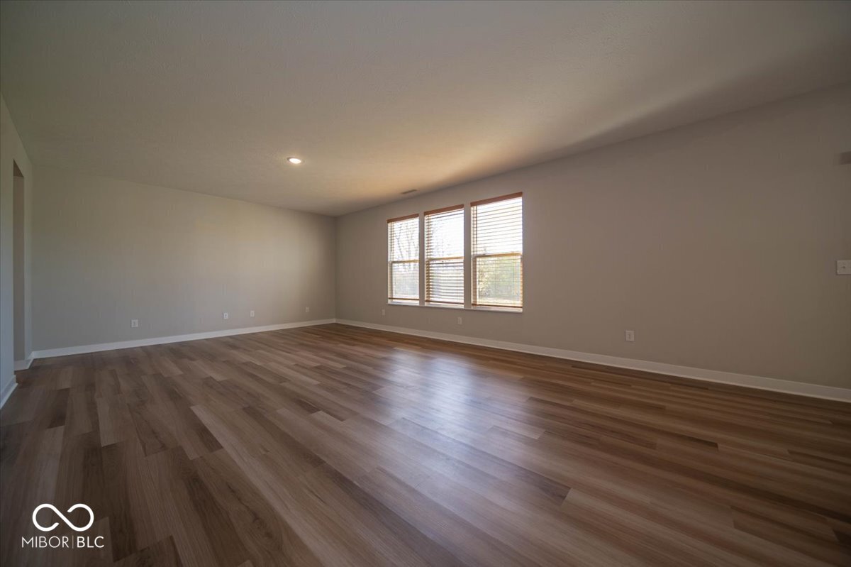 9800 Ridgecrest Lane McCordsville, IN 46055 - Photo 5 of 20